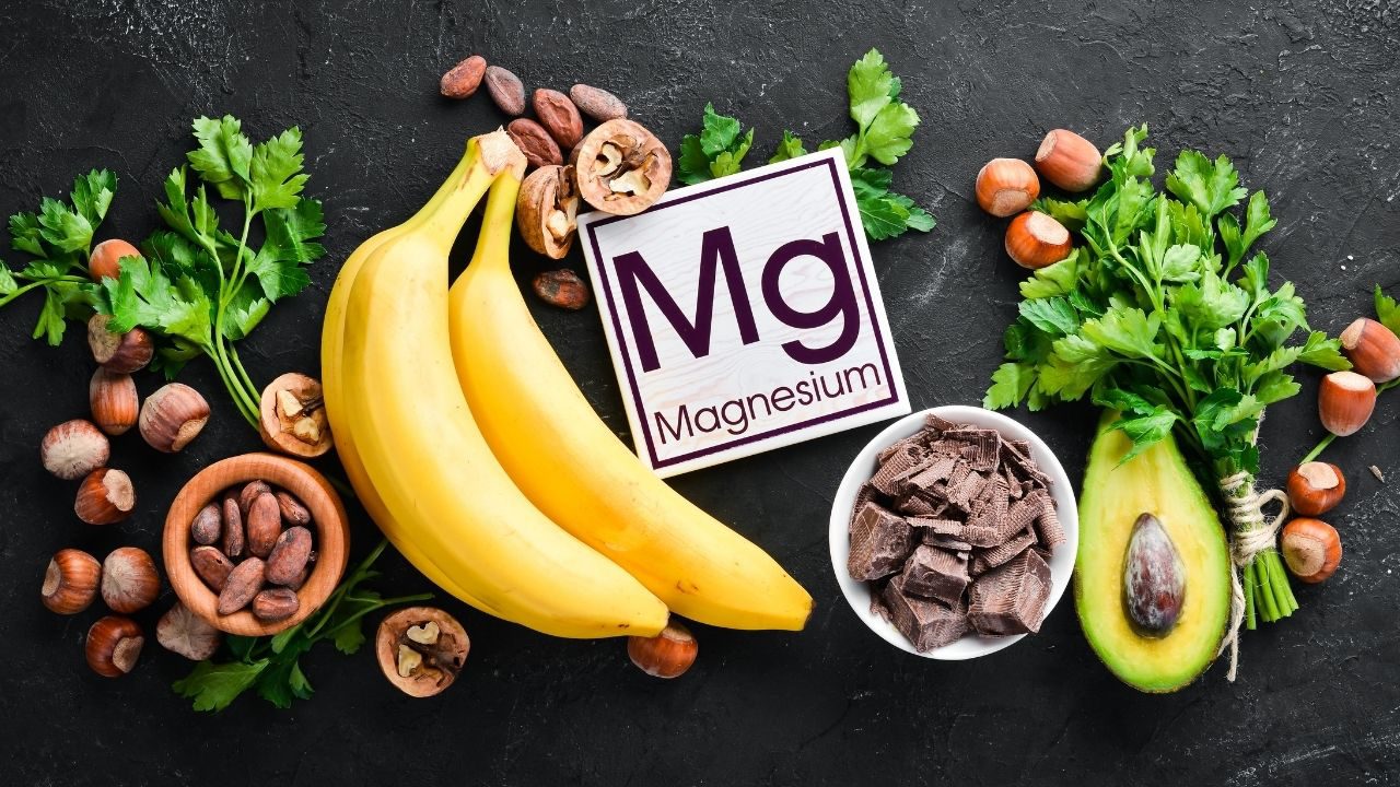 Bananer, choklad och nötter innehåller magnesium